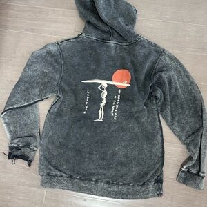 Levitate Beach Break Vintage Washed Black Hoodie sz M